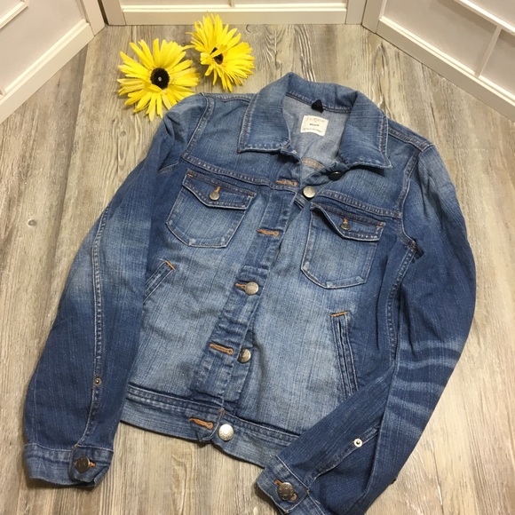 J. Crew Jackets & Blazers - J. Crew denim jacket.